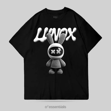 O2 Essentials Oversized T-Shirt – LUNOX Black front view