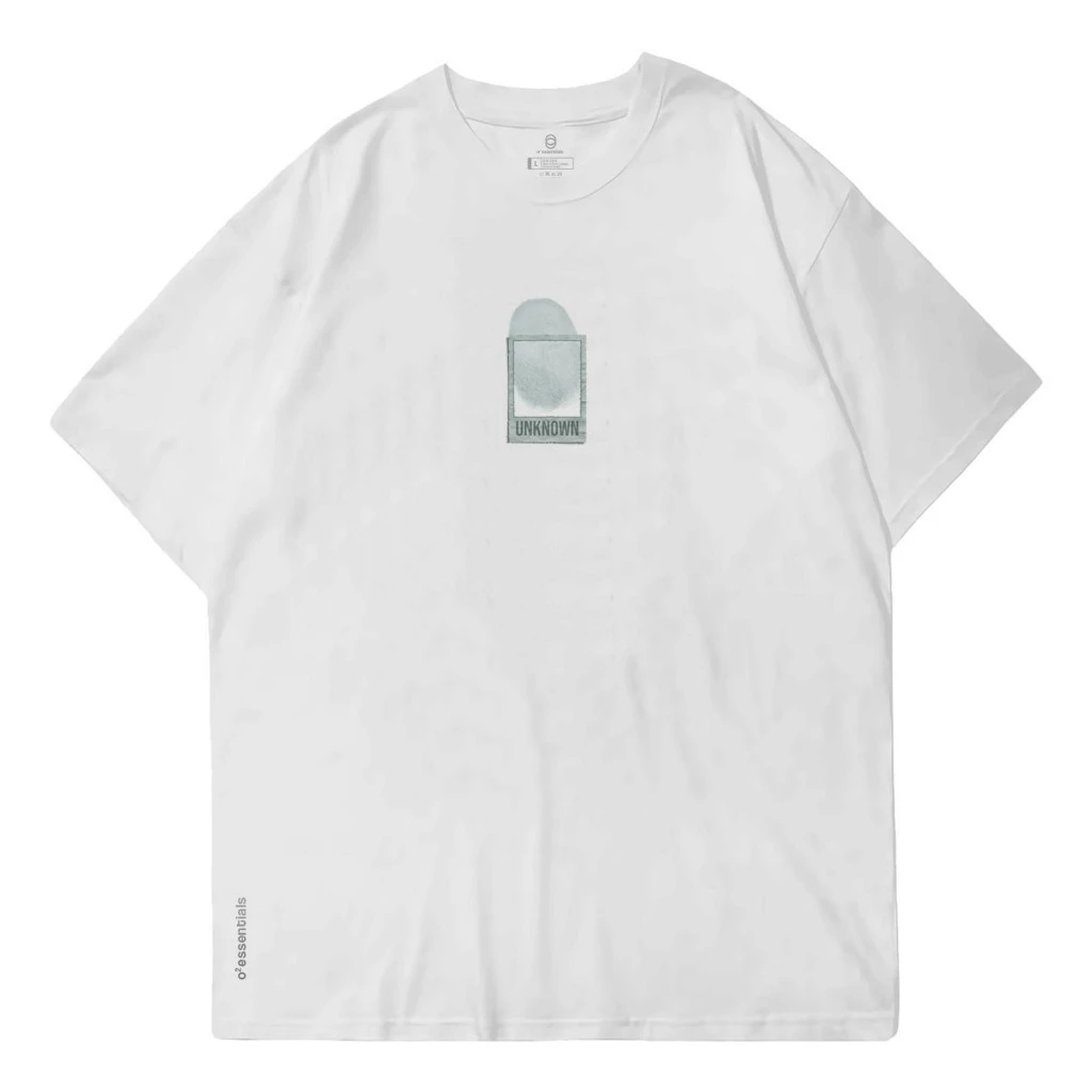 O2 Essentials Oversized T-Shirt – Unknown White front view thumbnail