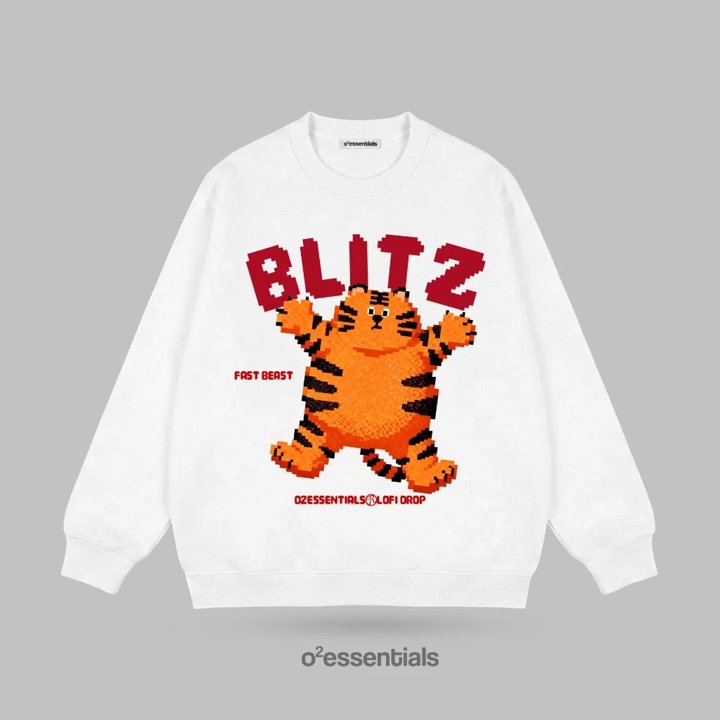 O2 Essentials Graphic Sweater Crewneck Casual - BLITZ Sweater White front view